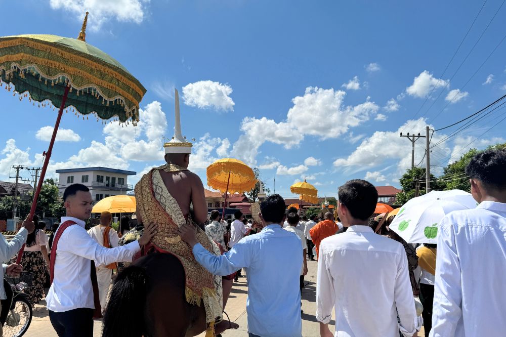 From Son to Sacred Monk: The Emotional Journey of Buok Buos Neak in a Cambodian Village