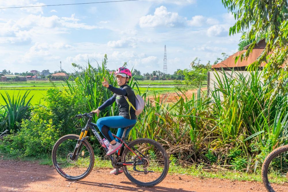 Two Wheels, One Spirit: Why Exploring Siem Reap with a Women-Led Cycling Crew Hits Different