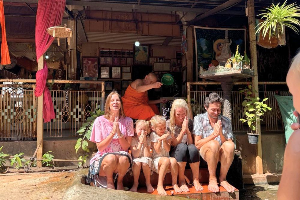 Khmer Traditional Water Blessing by Monk Tour