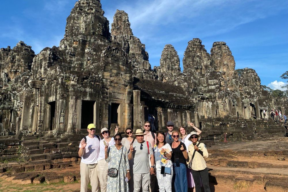 Private Angkor Sunrise Tour, Breakfast Included 1000 × 666 px (6)